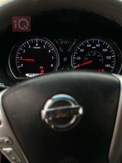 نيسان فيرسا